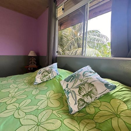Bungalow Chez Josi, Bord De Mer Prive Tevaitoa Екстер'єр фото